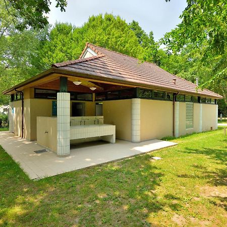Camping Etang De La Vallee Combreux Kültér fotó