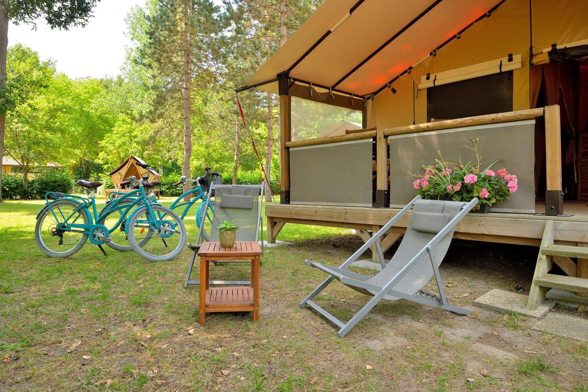 Camping Etang De La Vallee Combreux Szoba fotó
